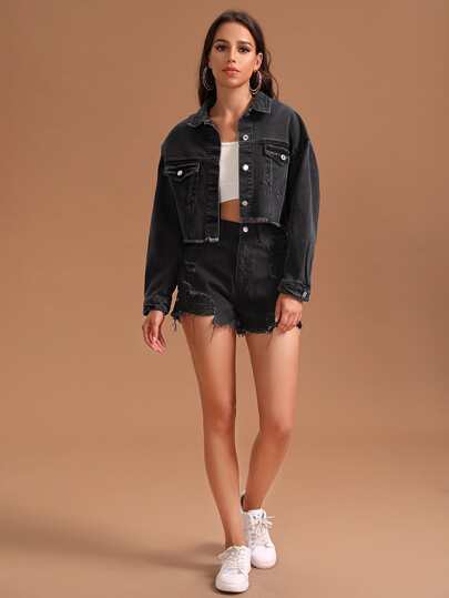 Essnce جاكيت من الدينيم منخفض الكتف وبحافة خام بلون موحد