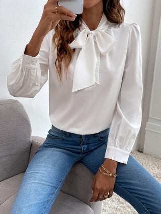 SHEIN Frenchy بلوزة شيفون بربطة عنق بلون موحد