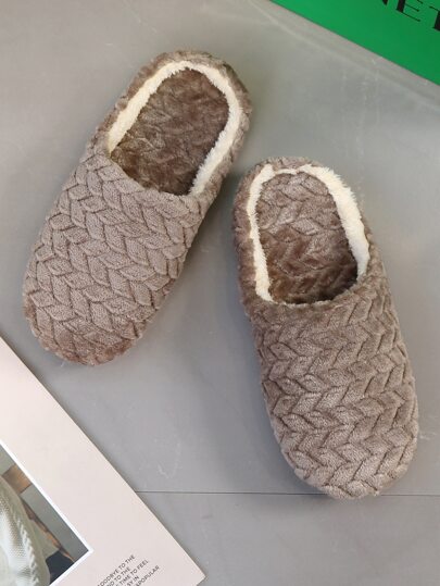 شبشب غرفة نوم نسائي بني عصري بلون سادة مع نسيج غير واضحرمضان