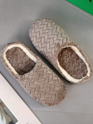 شبشب غرفة نوم نسائي بني عصري بلون سادة مع نسيج غير واضحرمضان