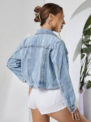 Essnce جاكيت دنيم فاتح اللون أزرار أمامية