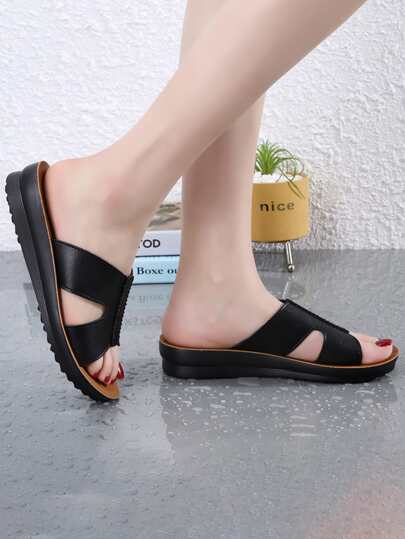 نساء أسود بتفاصيل مقصوص صنادل سلايد , الموضة باصابع قدم مفتوح صنادل مسطح