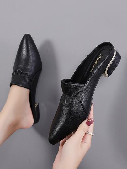 حذاء مولر مسطح للنساء أنيق اصبع مدبب