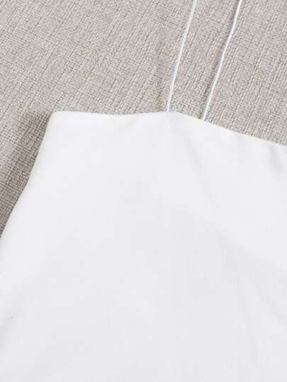 Sweetra توب كامي ضيق قصير سادة