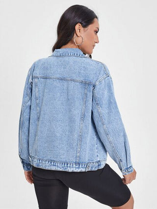 Essnce جاكيت دنيم ممزق بتفاصيل رفرف