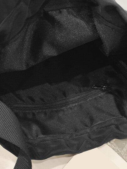 حقيبة كتف صغيرة عاكسة للموضة للرجال، مزينة بأكسسوارات طريفة، هدايا للسفر والإجازات، تصميم جيب وسحاب كتف، متعددة الاستخدامات كحقيبة لابتوب أو للطلاب أو للتخييم ذات سعة كبيرة، حقيبة هولدال جلدية سوداء للسفر والإجازة