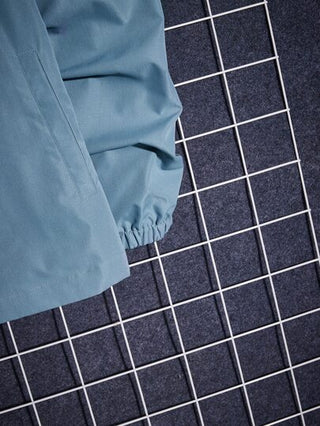 Manfinity RebelGame معطف رياضي رجالي واسع بأكمام منصفة مزينة بأزرار ورقع