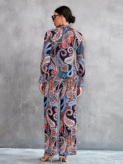 SHEIN Clasi قميص بنقشة البيزلي وبنطلون بساق واسعة ، ملابس رمضان