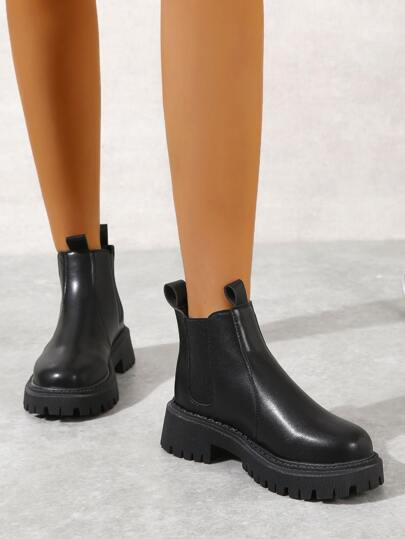 سروال ضيق موضة خريف/شتاء 2025، بوت تشيلسي سهلة الارتداء للنساء بتصميم بسيط، بوت خارجية بطراز بريبي