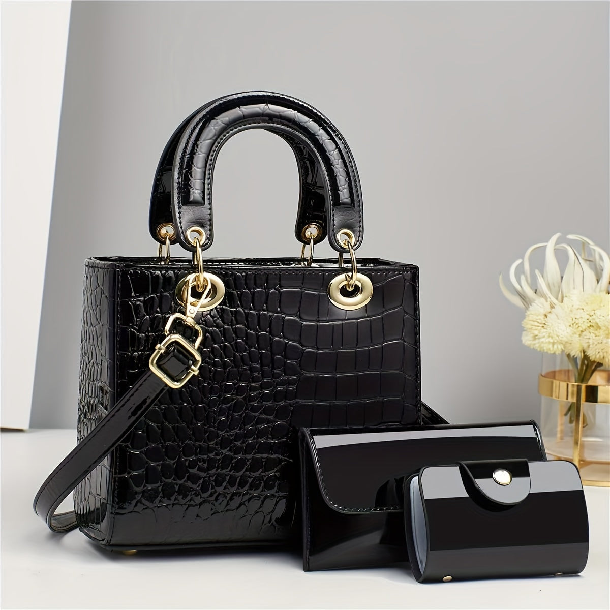 مجموعة حقائب يد من الجلد الصناعي العصرية، 3 قطع، نمط تمساح، إغلاق بسحاب، حزام قابل للإزالة، تزيين لامع، مبطنة بالبوليستر، موضوع حيواني، نمط كاجوال، تتضمن كلاتش - أسود/أحمر/أبيض