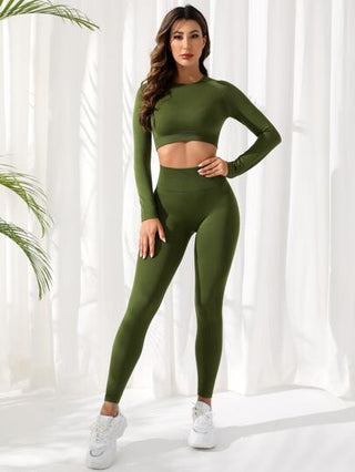 SHEIN Sport Studio مجموعة يوغا بلا راقبة الالتزام مكونة من 2 قطعة، بلوزة رياضية بأكمام راجلان وسروال ضيق شكل مؤخرة مجعدة، مجموعة رياضة نسائية