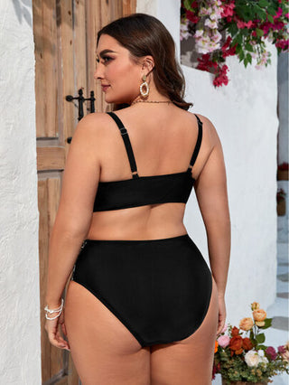 SHEIN Swim Curve مجموعة بيكيني Ruched بيكيني بمقاس كبير من Summer Beach