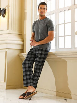 Manfinity Underwear&Sleepwear Basics طقم بيجامة / بجاما للرجال بطبعة مربعات