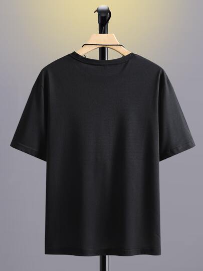 Manfinity Homme قمصان رجالية ذات ياقة عالية وأكمام قصيرة و شعار كاجوال