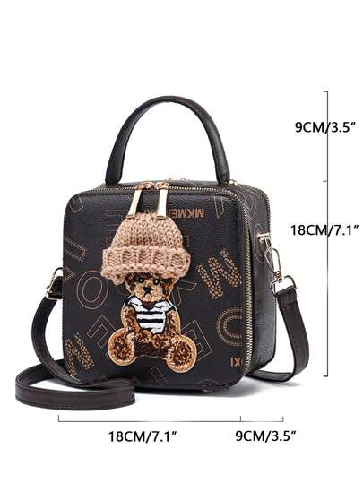 ميني حقيبة مربعة بطباعة أحرف بديكور دب كارتون جلد صناعي حقائب مكياج محمول حقيبة مستحضرات التجميل سعة كبيرة السفر حقيبة مستحضرات التجميل منظم أسود حقيبة مستحضرات التجميل للنساء حقيبة مستحضرات التجميل للبنات سفر مع مقبض صغير دب حقيبة