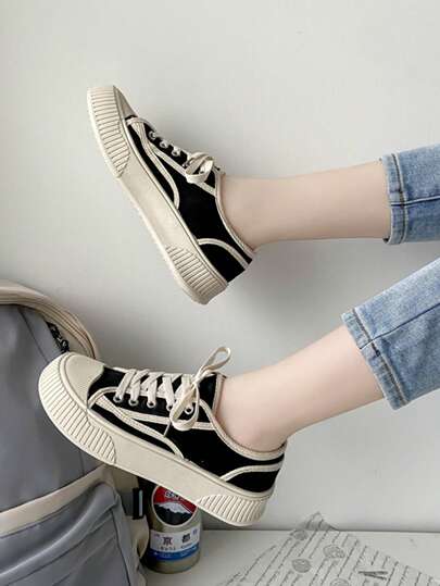 رياضي أحذية قماشية الى رباط امامي حذاء رياضي