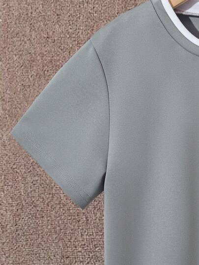 SHEIN تي شيرت وسروال قصير بتطريزات حروف للفتى، 2 في 1