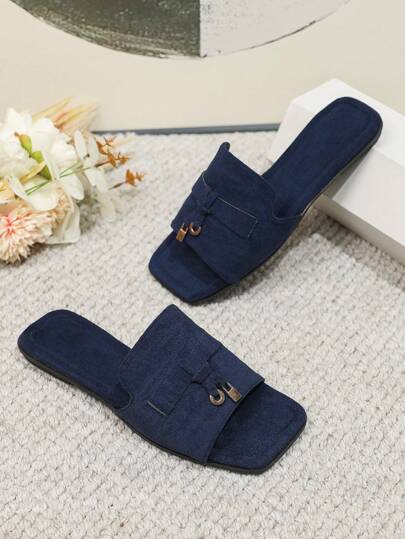 موضة الأزرق الداكن صنادل الى بديكور معدني جلد سويدي الاصطناعي صنادل سلايد