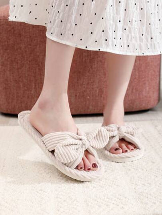 شبشب غرفة النوم مزخرف بعقدة الفراشة منزل موضة باصابع قدم مفتوح لفصل الربيع نساء