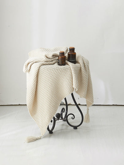 غطاء بطانية مزخرف بشرابة قطعة واحدة