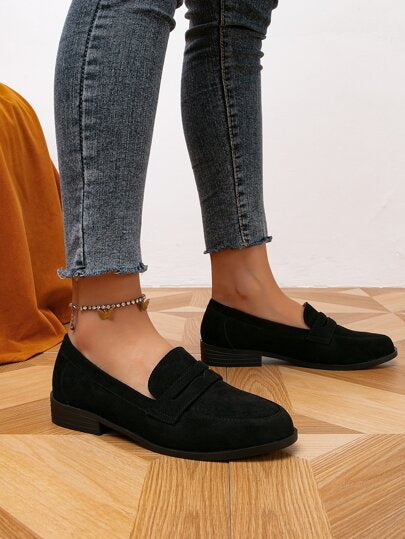 حذاء مسطح نسائي من الجلد، لون اسود، نعل غير قابل للانزلاق، وسادة قدم ناعمة، حذاء عاري القدم عارض للمنزل والمكتب.رمضان