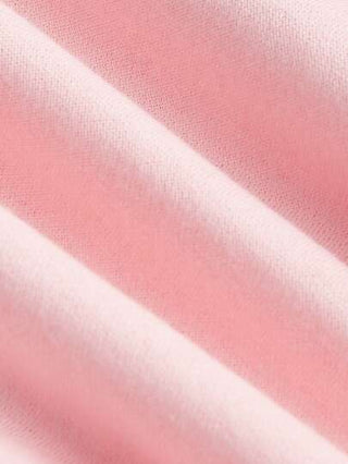 طقم حريمي قطعتين EZwear لباس علوي رسن مدرز بالحروف مقلم نمط نبات الخس & بنطلون قصير رباط خصر