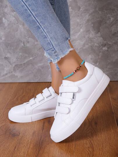 أحذية رياضية كاجوال للنساء بمقاسات كبيرة 2024