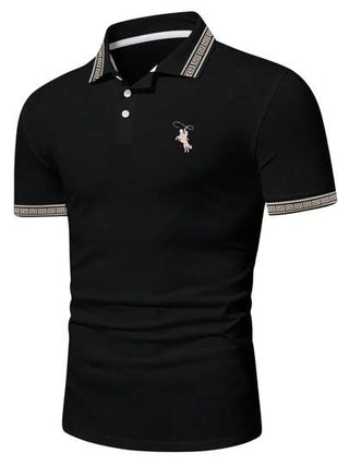 Manfinity Homme قميص بولو كاجوال للرجال مطبوع عليه صورة حصان مع تفاصيل ذات تباين للأزرار، مناسب للعمل هدية للصديق