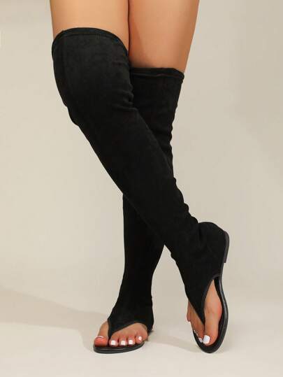 صنادل حريمي كاحليه مسطحة ذات فتحات مصنوعة من مادة الجلد المدبوغ 2025 للربيع والصيف، مناسبة للسهرات