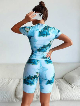 Swim SPRTY راش جارد بأكمام قصيرة بطبعة رخامية لشاطئ الصيف