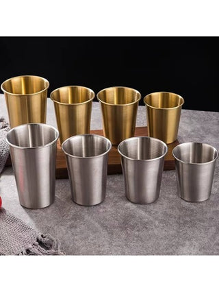 مجموعة أكواب شرب من الفولاذ المقاوم للصدأ الفضي ،متوفرة بسعات متعددة ،مناسبة للمشروبات الساخنة أو الباردة ،مثالية للشاي والقهوة والشاي بالحليب أو الماء ،مثالية للاستخدام في المنزل أو المطعم أو الشركة أو الكافتيريا المدرسية