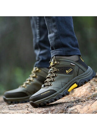 2024 بوت رجالية عالية الأعلى من جلد البولي يوريثان جديدة، بوت تنزه كبيرة المقاس مضادة للإنزلاق، بوت رياضية خارجية مريحة للرجال مع ربطة شريط