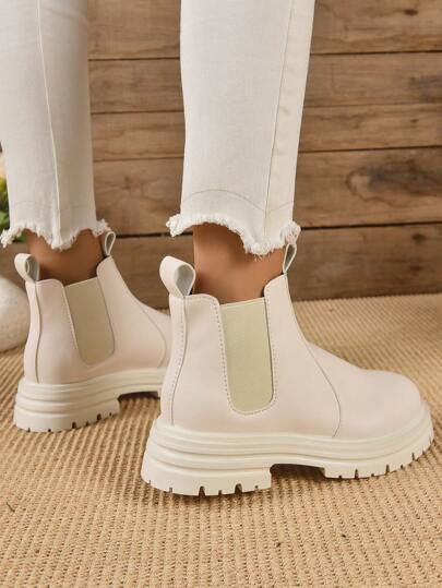 جوارب ضيقة موضة خريف/شتاء 2025، بوت تشيلسي ذات كعب سميك وكتلي للنساء