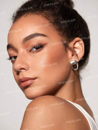 SHEGLAM قلم تحديد الوجه Snatch 'N' Define Stick-Tawny Amber Cream Contour Stick يدوم طويلاً، برونزر عالي الصبغة ومقاوم للتعرق، خفيف الوزن وناعم، مكياج تحديد الوجه الطبيعي لحفلات عيد الميلاد و عيد الأب التخرج عيد الميلاد العطلة الربيع الصيف Y2K فاخر...