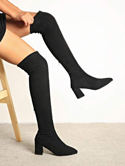 بوت طويلة تصل إلى الفخذ مزودة بسحاب ، مثالية مع فستان أسود ، رأس مدبب وكعب سميك مناسبة للحفلات والعطلات طوال العام ، تناسب الارتداء مع أعلى مشدود