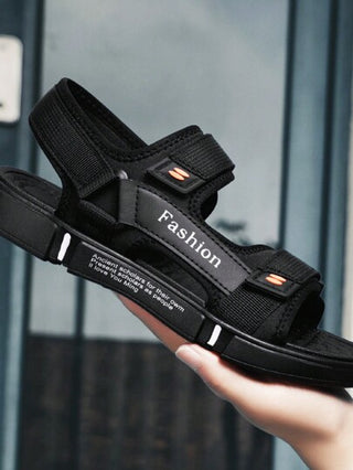 صنادل شاطئ للرجال قابلة للتنفس وغير قابلة للانزلاق