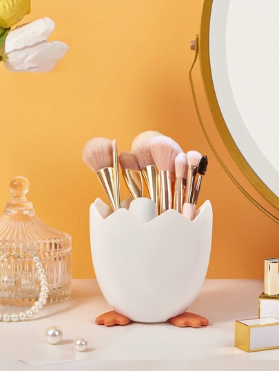 حامل قلم رسم كرتوني مبتكر 1قطعة ، صندوق تخزين الدجاج البيضاء المكسور للمكتب ، حامل فرشاة المكياج متعدد الوظائف جذاب ، دلو تخزين سطح المكتب ، حامل قلم الرصاص ، حامل فرشاة الرسم ، لزينة سطح المكتب