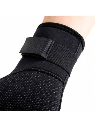 JoyMaySun قفازات الغوص وركوب الأمواج السميكة من Neoprene 3 مم بميزات الاحتفاظ بالدفء وعدم الانزلاق والمرونة، مناسبة للصيد والسباحة وركوب القوارب وقارب الكاياك والتجديف وركوب الأمواج والغوص
