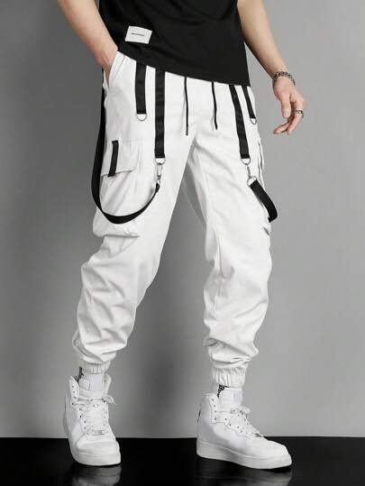 Manfinity EMRG سروال شحن للرجال بجيوب بطية وتفصيل مشبك، طويل، باللون الأبيض الصافي الكامل، مناسب للخروجات