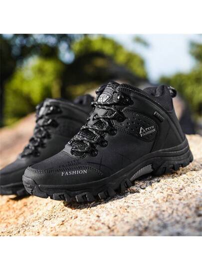 بوت جلد صناعي عالية الكعب للرجال موديل 2024، بوت رياضية خارجية مريحة للرجال مقاس كبير مضادة للانزلاق، بوت رياضي بسحاب ذو مظهر أنيق يتناسب مع البلوفرات