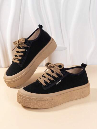 حذاء رياضي للسيدات بنعل سميك ملون بالدانتيل والجلد المدبوغ،أحذية التزحلق الرياضية للخارج