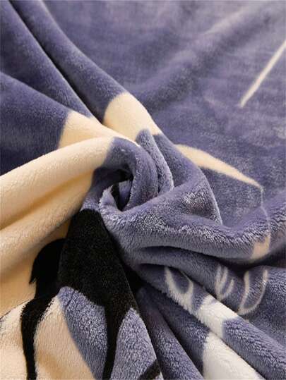 بطانية ناعمة ودافئة بطبعات كرتونية قطعة واحدة، مناسبة لديكور غرفة المعيشة والنوم، مريحة للأريكة والسرير والمكتب والسيارة والنزهات والحفلات، مناسبة لجميع المواسم