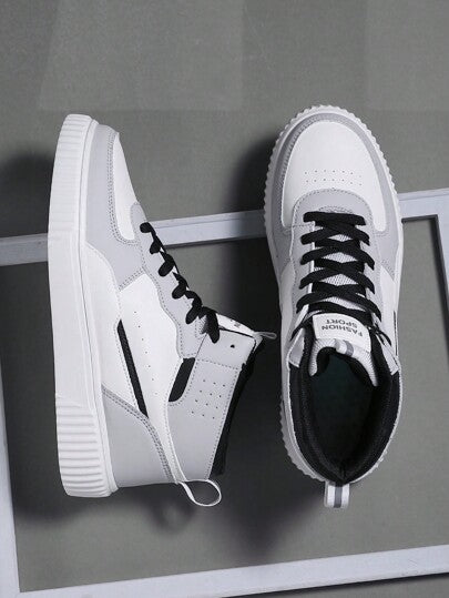 أحذية رياضية للرجال ذات الحجم الكبير عارضة عادية بأطراف عالية ، أحذية رياضية رجالية