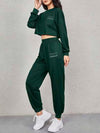 SHEIN EZwear مجموعة قطعتين للنساء تتألف من بلوزة مطبوع عليها حروف مقتصرة وسروال طويل