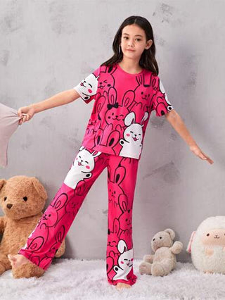 بيجاما طقم ملابس منزلية فضفاضة للفتيات من Tween برقبة دائرية فضفاضة وأكمام قصيرة وواسعة الساق بنمط كرتوني