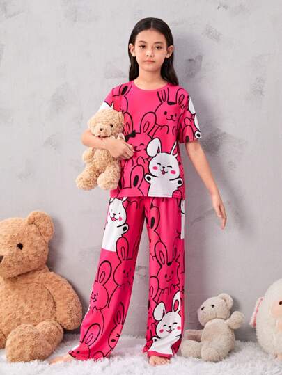 بيجاما طقم ملابس منزلية فضفاضة للفتيات من Tween برقبة دائرية فضفاضة وأكمام قصيرة وواسعة الساق بنمط كرتوني