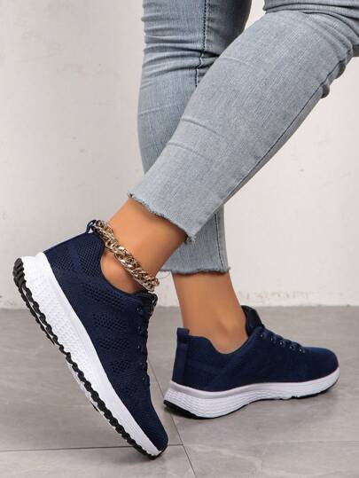 حذاء جري نسائي للاستخدام الخارجي، مصنوع من القماش خفيف الوزن مع دانتيل وشبكة مزخرفة بالزهور، حذاء جري للطرق برباطرمضان