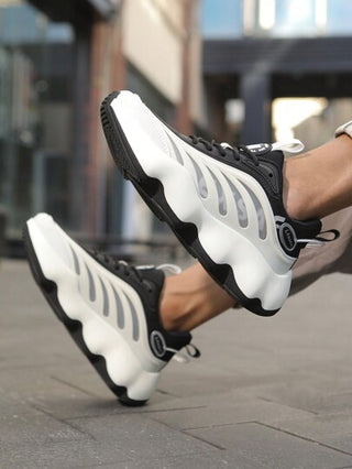 أحذية رياضية كاجوال جديدة للرجال لجميع المواسم، حذاء رياضي كاجوال رجالي للخارج، تصميم شبكي تنفس خفيف الوزن مع كعب سميك أنيق باللون البيج/الأسود