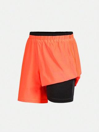 مايوه أولادي شورت سباحة محبوك مريح للفتيان يتضمن قطعتين مع بطانة داخلية متباينة بالألوان و2 خيارات للألوان