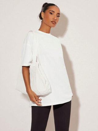 BASICS قميص نسائي فضفاض بتصميم الكتف المنخفض لون سادة للارتداء العارض